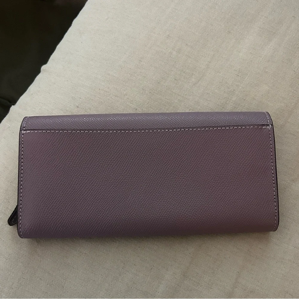 EUC COACH Women’s Crossgrain Slim Envelope Wallet Rich Purple Plum Silver HW - Picture 4 of 8
